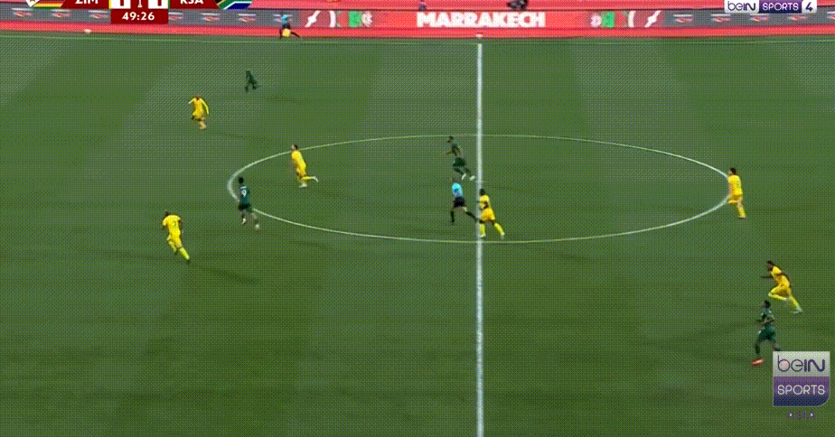 开元棋牌app逆天南非门将封堵射门造队友